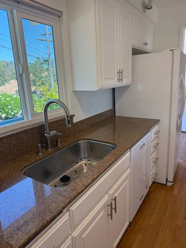 35 Longwood Dr San Rafael, CA 94901 photo 4