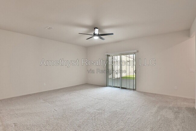 24642 W Flores Dr Buckeye, AZ 85326 photo 5