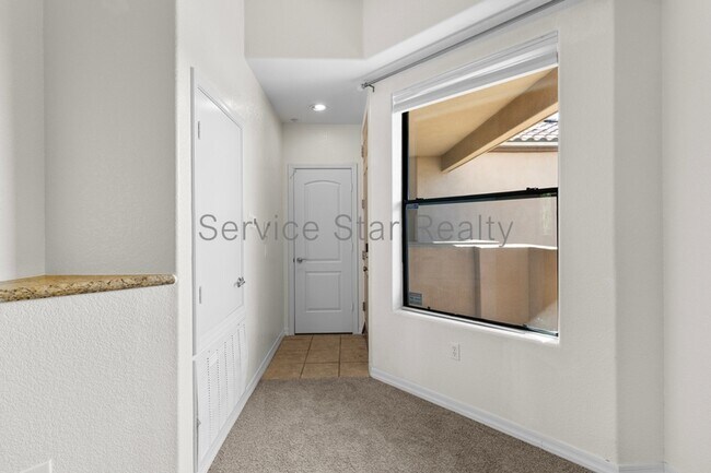7027 N Scottsdale Rd Paradise Valley, AZ 85253 photo 3