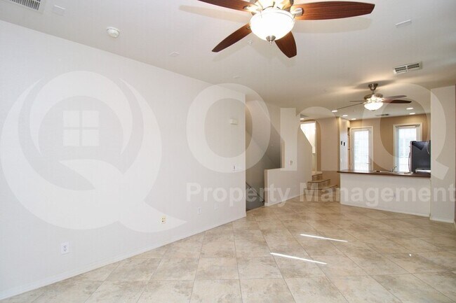 1629 E Canyon Creek Dr Gilbert, AZ 85295 photo 3