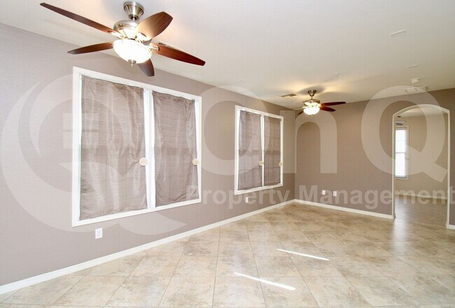 1629 E Canyon Creek Dr Gilbert, AZ 85295 photo 4