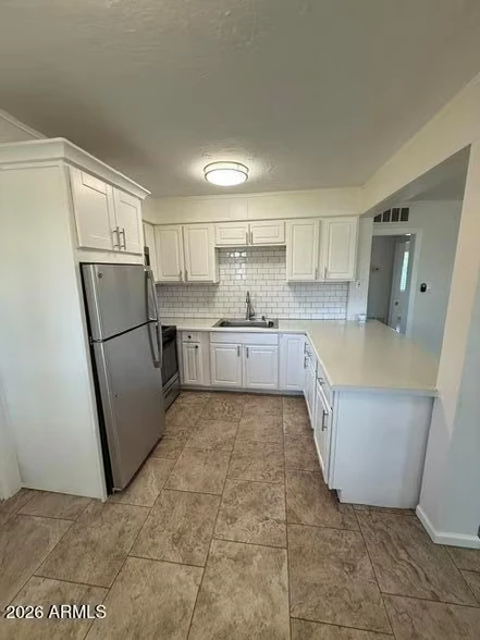 2545 E Clarendon Ave Phoenix, AZ 85016 photo 3