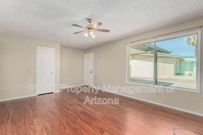 11228 N 34th Ave Phoenix, AZ 85029 photo 2