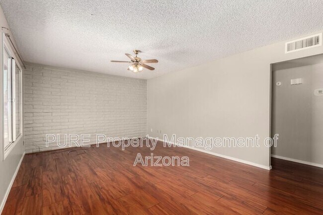 11228 N 34th Ave Phoenix, AZ 85029 photo 4