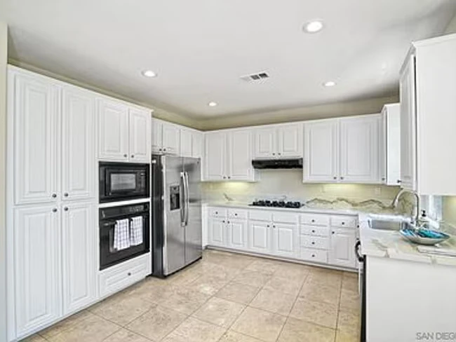 7241 Arroyo Grande Rd San Diego, CA 92129 photo 5