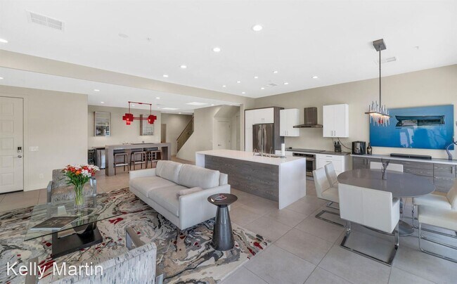8989 N Gainey Center Dr Scottsdale, AZ 85258 photo 3