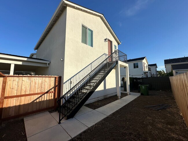 3012 Granger St photo 2