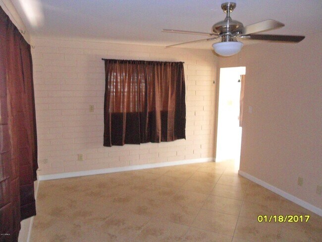 11363 N 113th Ave Youngtown, AZ 85363 photo 4