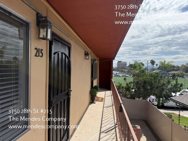 3750 28th St San Diego, CA 92104 photo 2