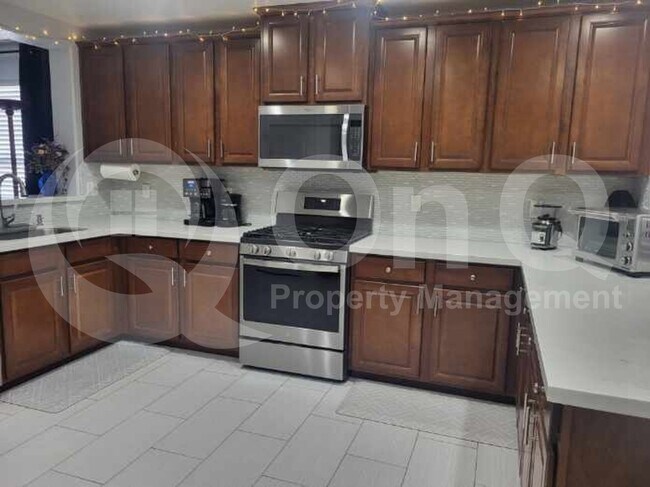 1125 E Daniella Dr San Tan Valley, AZ 85140 photo 5