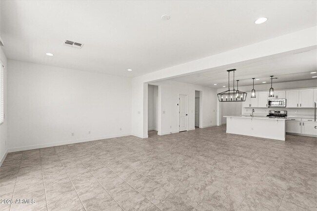 14807 W Soft Wind Dr Sun City West, AZ 85387 photo 5