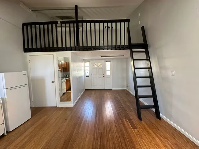 3200 Encinal Ave Alameda, CA 94501 photo 4