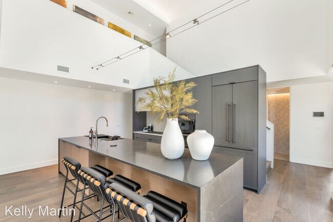 1325 E Pomelo Grove Ln Phoenix, AZ 85014 photo 5