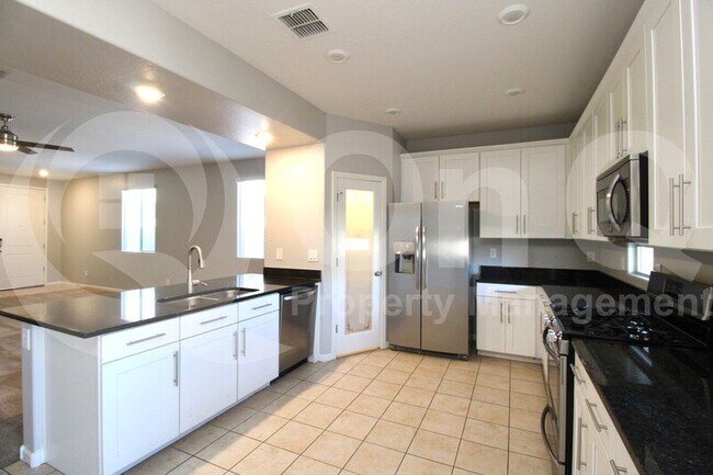 4124 Palace Station Road New River, AZ 85087 photo 4