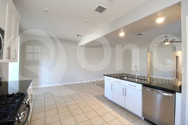 4124 Palace Station Road New River, AZ 85087 photo 5