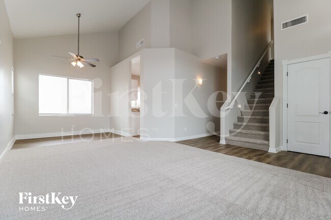 4302 S 249th Ave photo 4