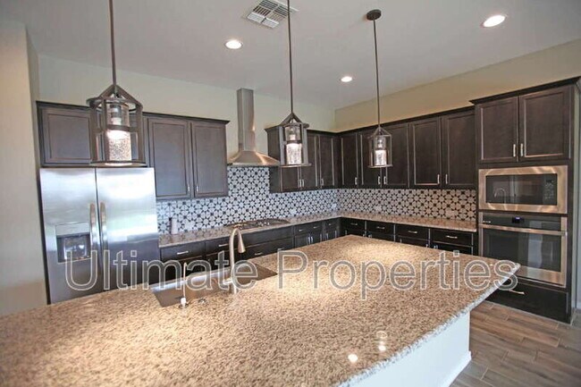 16077 W Montana De Oro Dr Surprise, AZ 85387 photo 5