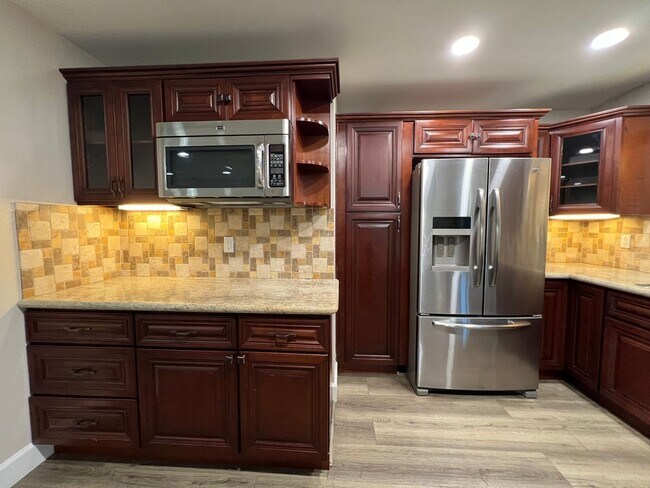 161 Noyo Dr San Jose, CA 95123 photo 4