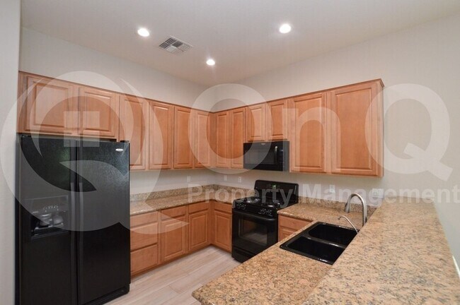 3110 W Languid Ln Phoenix, AZ 85086 photo 4