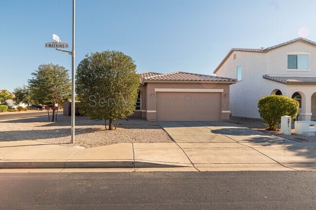 10029 W Watkins St Tolleson, AZ 85353 photo 2