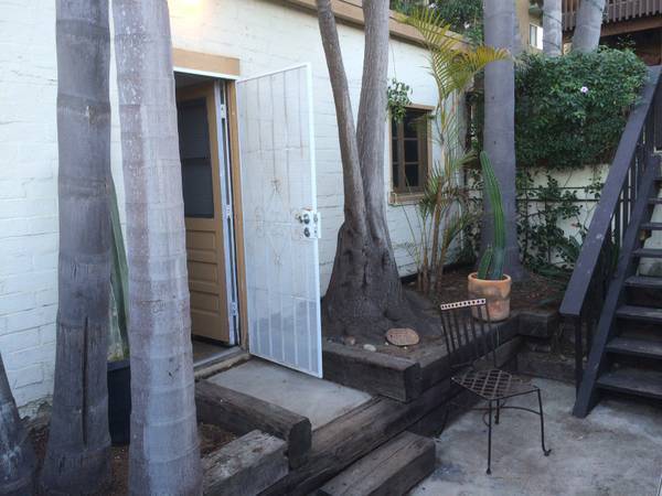 837 4th St Encinitas, CA 92024 photo 3