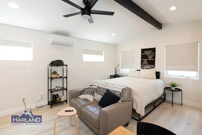 2831 Monroe Ave San Diego, CA 92116 photo 4