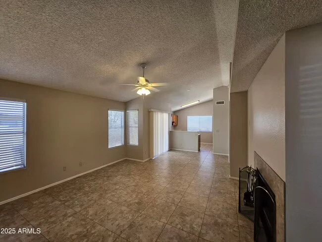3040 E Bluefield Ave Phoenix, AZ 85032 photo 3