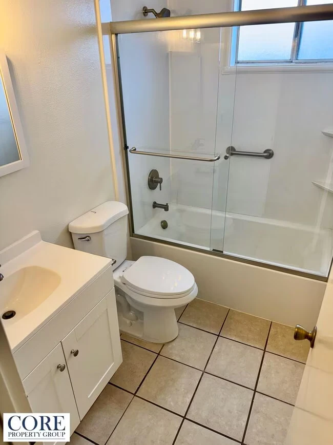 10026 Ashdale Ln Santee, CA 92071 photo 2