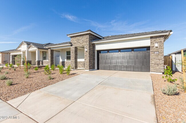 18646 W Buckskin Trl Wittmann, AZ 85361 photo 5