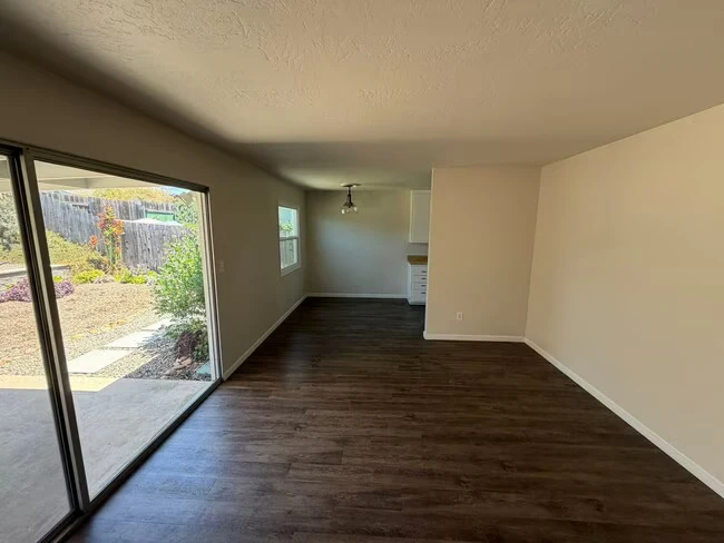 6315 Lake Arago Ave San Diego, CA 92119 photo 5