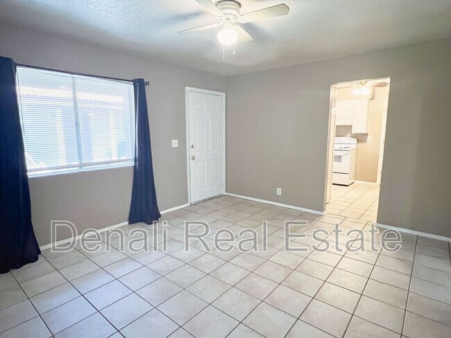 624 E Marilyn Ave Mesa, AZ 85204 photo 4