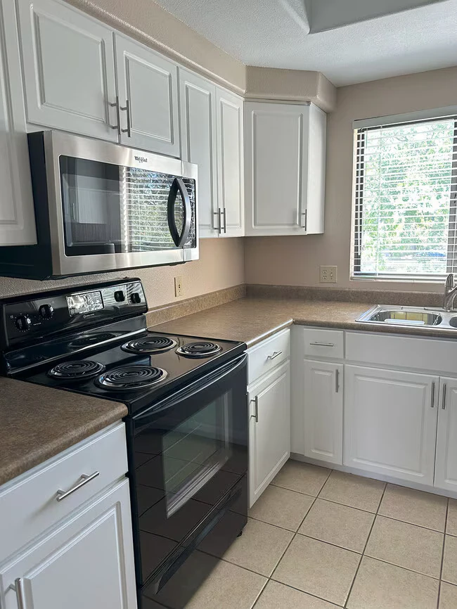 7575 E Indian Bend Rd Scottsdale, AZ 85250 photo 2