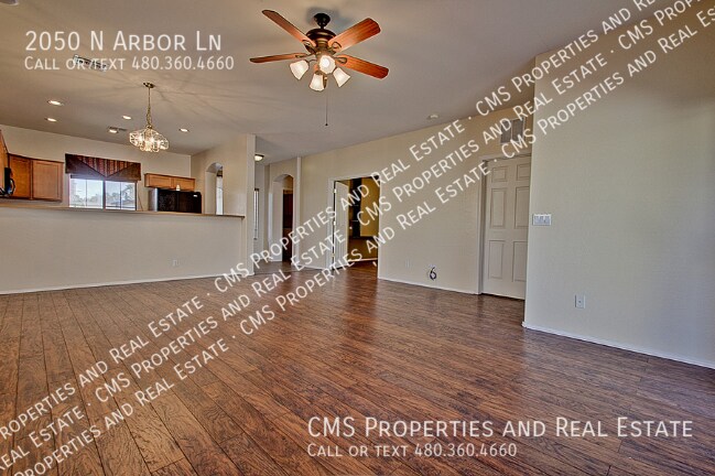 2050 N Arbor Ln Chandler, AZ 85225 photo 4