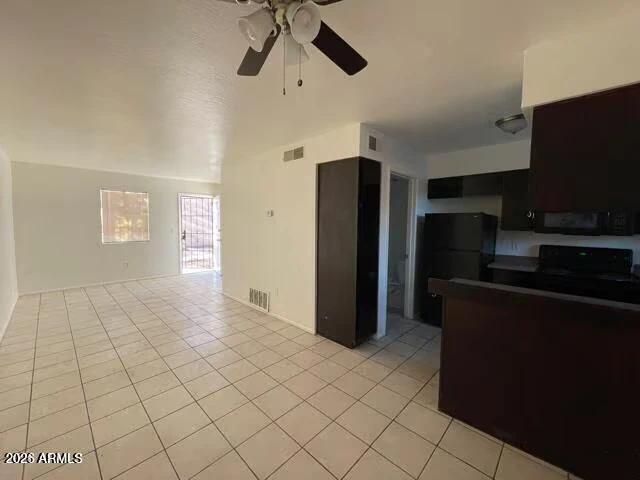 4559 N 26th Dr Phoenix, AZ 85017 photo 2