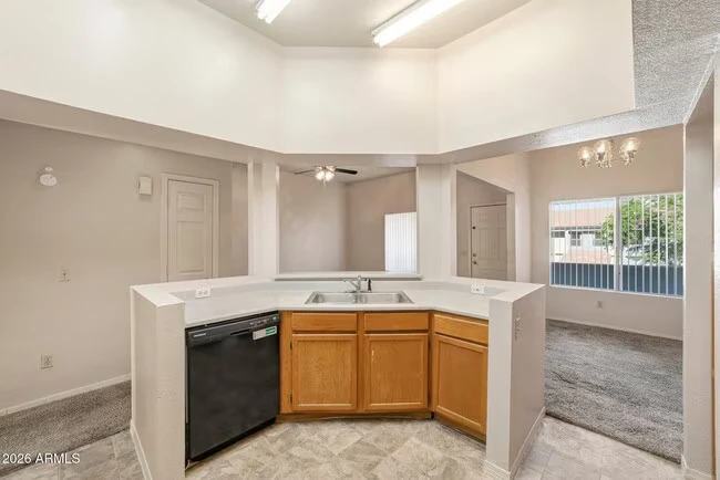 1331 W Baseline Rd Mesa, AZ 85202 photo 3