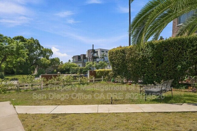 114 Kalmia St San Diego, CA 92101 photo 4
