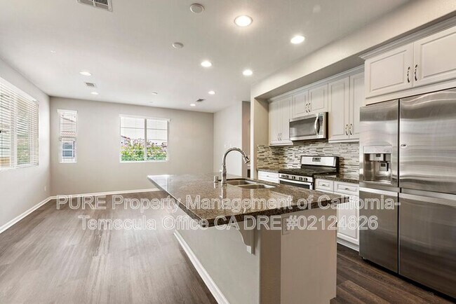 31868 Calle Luz Temecula, CA 92592 photo 3