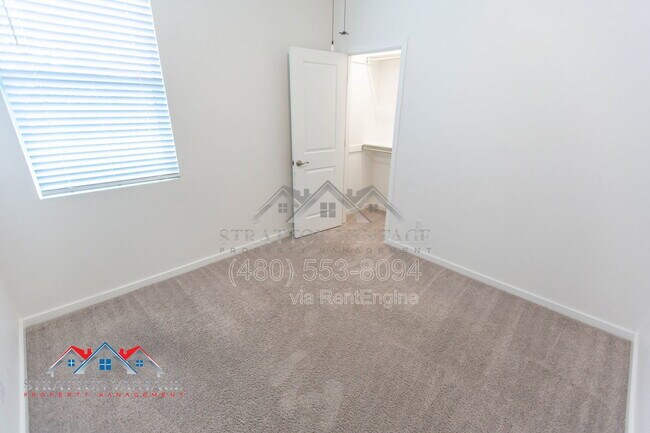 2898 Kim Dr San Tan Valley, AZ 85140 photo 5
