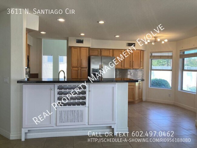 3611 N Santiago Cir Mesa, AZ 85215 photo 4