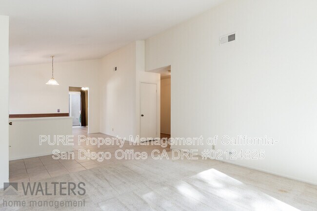 15665 Maturin Dr San Diego, CA 92127 photo 3