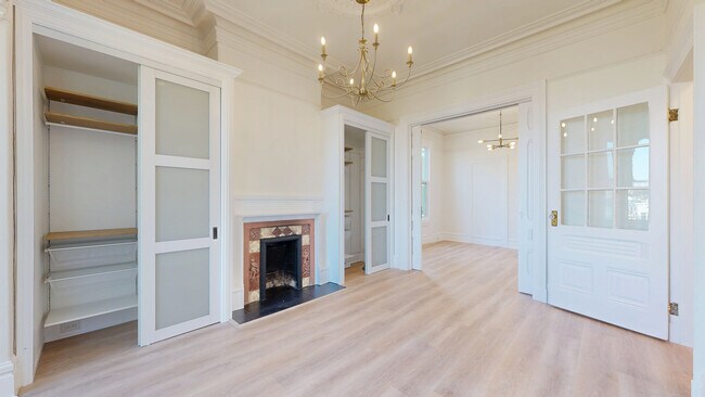 154 Ord St San Francisco, CA 94114 photo 3