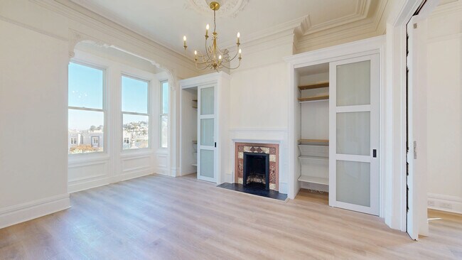 154 Ord St San Francisco, CA 94114 photo 2