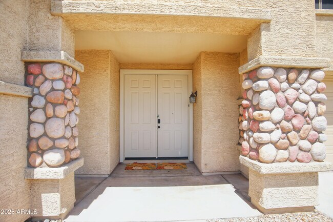 5034 W St Kateri Dr Phoenix, AZ 85339 photo 5