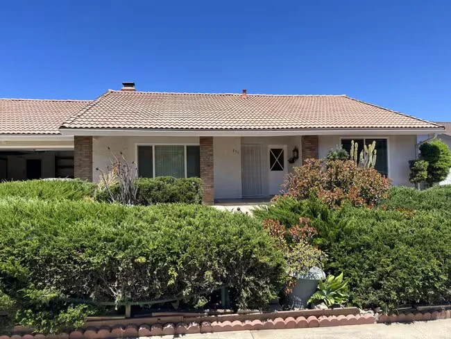 835 McLain St Escondido, CA 92027