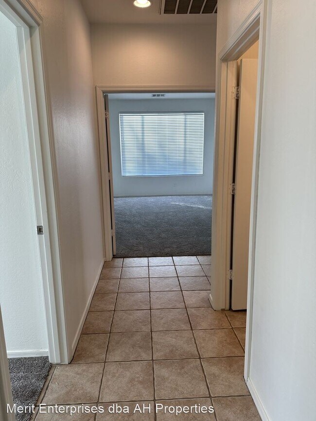 21727 E Camina Plata Queen Creek, AZ 85142 photo 5