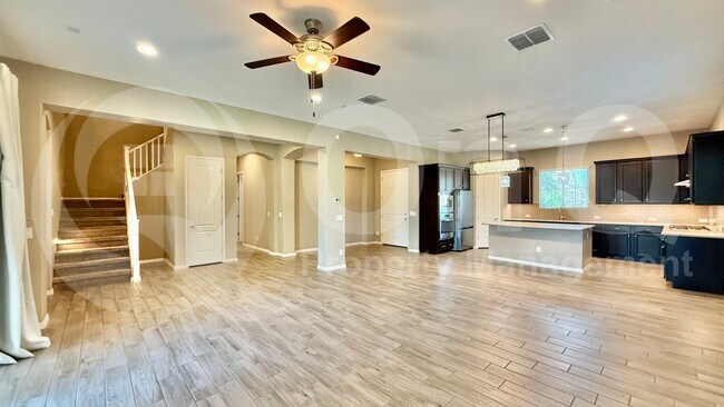 4527 E Skousen St Gilbert, AZ 85295 photo 2