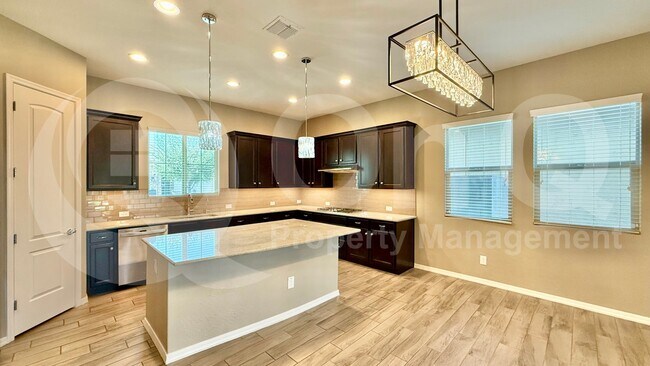 4527 E Skousen St Gilbert, AZ 85295 photo 5