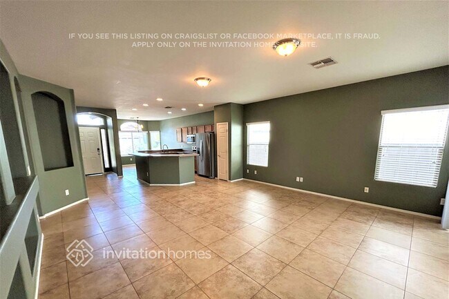 14611 W Acapulco Ln Surprise, AZ 85379 photo 3