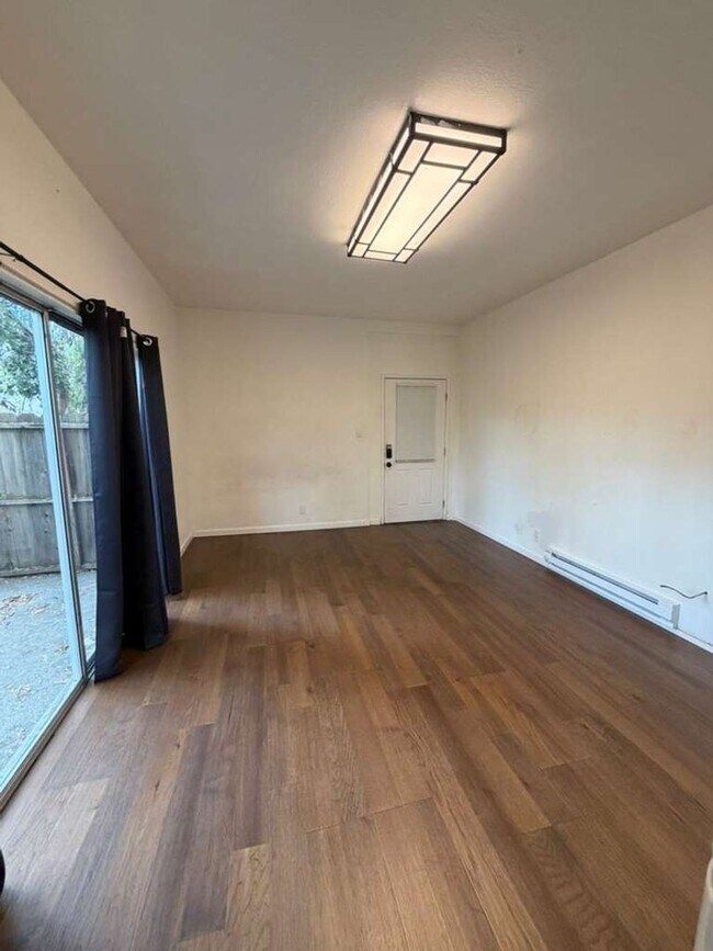 234 Fifth Ave Redwood City, CA 94063 photo 3