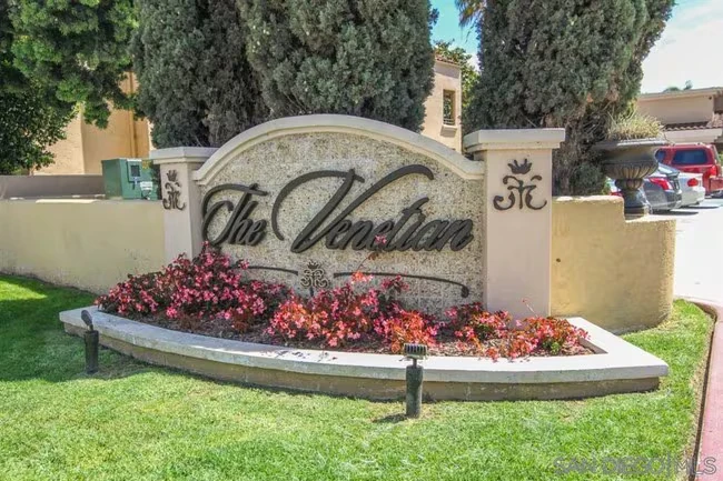 3987 Nobel Dr San Diego, CA 92122 photo 2